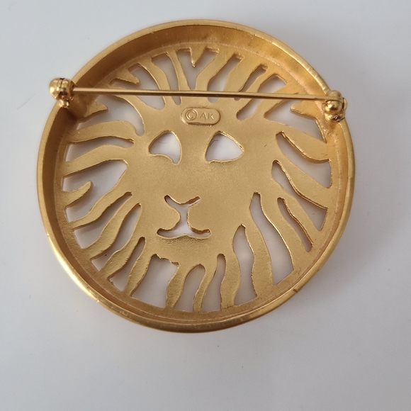 Vintage Anne Klein Lion Head Brooch Pin - Picture 5 of 7